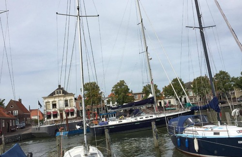 Onderdijk House | Holiday home in Wervershoof with sunny terrace