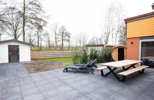 Zevenhuizen House | Holiday Home in Zevenhuizen near Delft