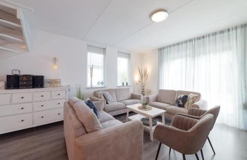 Wemeldinge House | Holiday Home in Zeeland with Garden Terrace