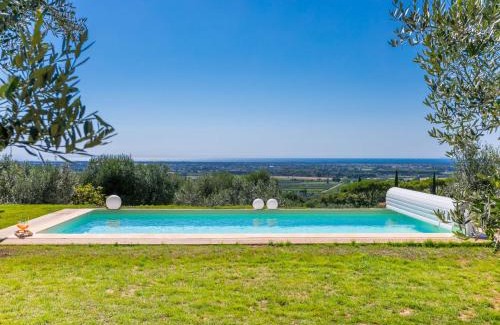 Castagneto Carducci House | Holiday Home Podere il Pezzo by Interhome
