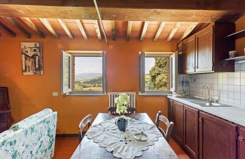 Santa Reparata Apartment | Holiday Home in Umbria near Renaissance Castle