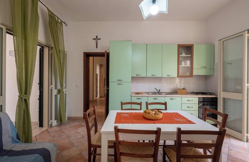 Torre dell'Orso House | Holiday Home "Kalocéri" close to the Beach with Terrace & Outdoor Shower