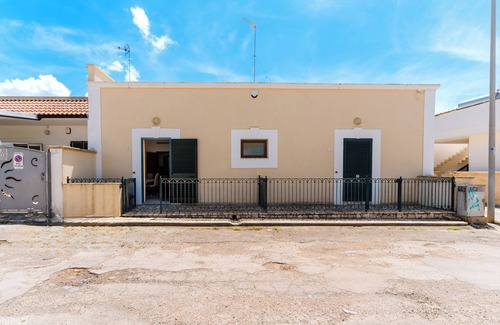 Torre San Giovanni House | Holiday Home 'La Casetta 461' with Wi-Fi