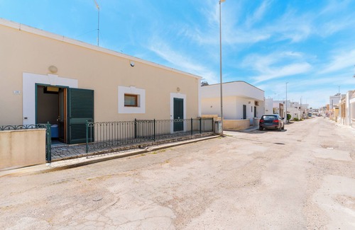 Torre San Giovanni House | Holiday Home 'La Casetta 461' with Wi-Fi