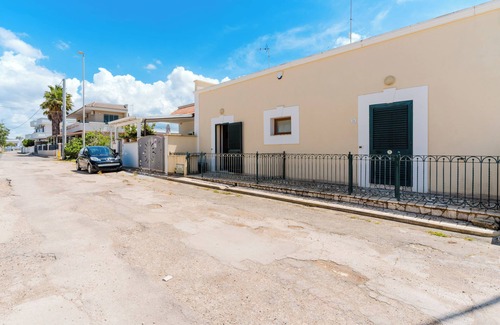 Torre San Giovanni House | Holiday Home 'La Casetta 461' with Wi-Fi
