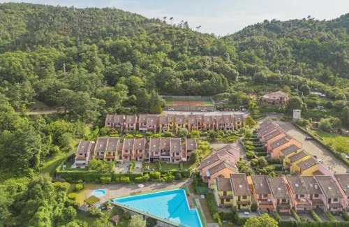 Pignone House | Holiday Home - Italo & Dada