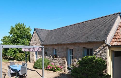 Plounevez-Lochrist House | Holiday Home Ker Maeziou by Interhome