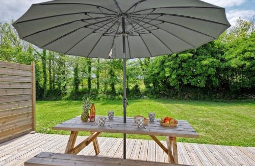 Plougrescant House | Holiday Home Kermorvan by Interhome