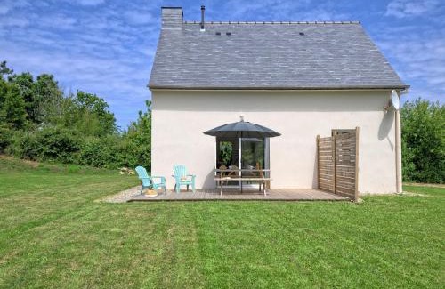 Plougrescant House | Holiday Home Kermorvan by Interhome