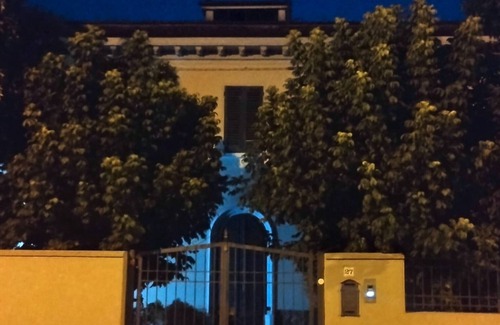 Borgo a Buggiano House | Holiday Home 'La Tana Di Ulisse' with Shared Pool, Shared Garden and Wi-Fi