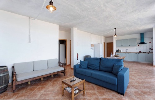 Frontera House | Holiday Home 'La Cuadra de Juan' with Sea View, Private Terrace and Wi-Fi