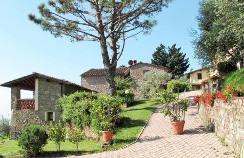 Pescia House | Holiday Home La Cupola- Girasole by Interhome