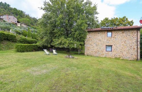 Pescia House | Holiday Home La Cupola- Girasole by Interhome