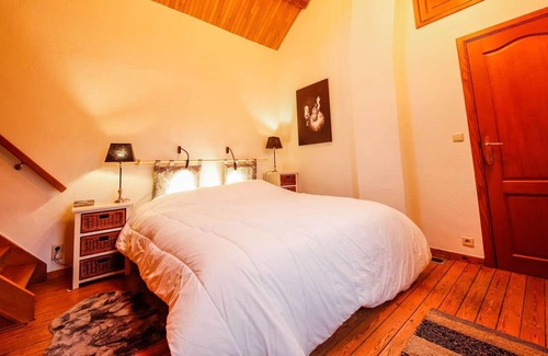 Palenge House | Holiday home La Maisonnette in Durbuy overlooking the garden