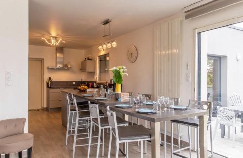 Sibiril House | Holiday Home La Villa du Pêcheur by Interhome