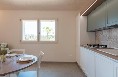 Latiano House | Holiday Home 'Lamia Flora' with Private Pool, Wi-Fi and Air Conditioning