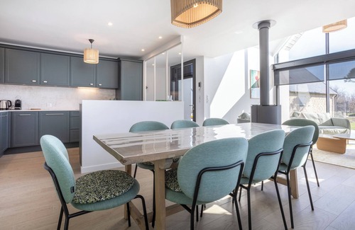 Penmarch House | Holiday Home 'Lande - 180m from the Beach' with Private Terrace, Private Garden and Wi-Fi