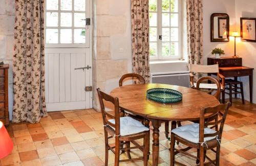 Luynes House | Holiday Home Le Coteau Fleury by Interhome