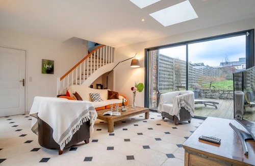 La Gouesniere House | Holiday Home Le Gros chêne by Interhome