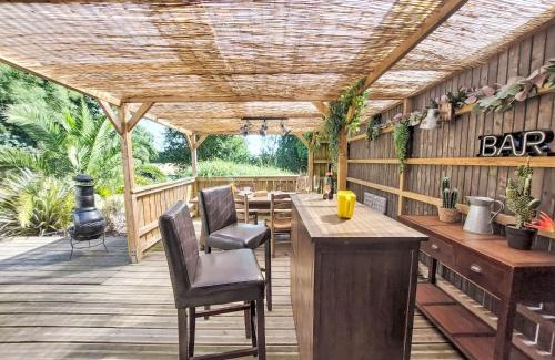 Frehel House | Holiday Home Le logis de Papeu by Interhome