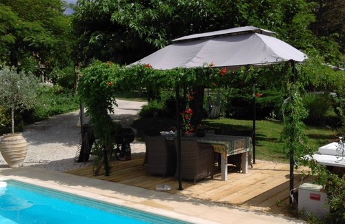 Les Arques House | Holiday home le Magnolia on the border of Lot / Dordogne, rural and lots of privacy