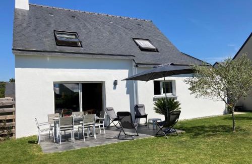 Saint-Philibert House | Holiday Home Le Ponant by Interhome