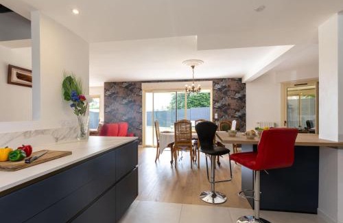 Le Rosais-La Flourie House | Holiday Home Le tertre Verrine by Interhome