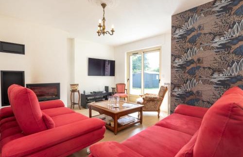 Le Rosais-La Flourie House | Holiday Home Le tertre Verrine by Interhome