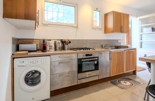 Mimizan House | Holiday Home Les Bruyères by Interhome