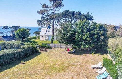 Trevou-Treguignec House | Holiday Home Les Courlis by Interhome