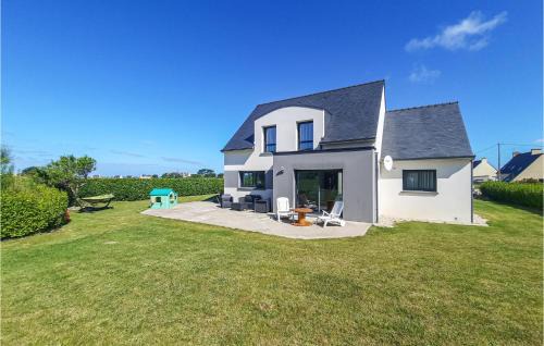Plouguerneau House | Holiday Home Lilia Plouguerneau With Sea View 02
