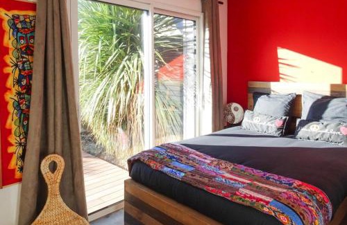 Cancale House | Holiday home located in the middle of the popular seaside resort, Cancale