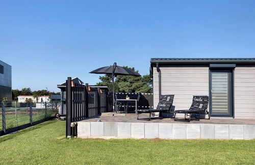 Seeland House | Holiday Home 'Madera Concordiasee' with Wi-Fi and Air Conditioning