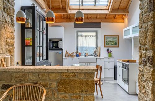 Belz House | Holiday Home Maison Maison Ty Mad by Interhome