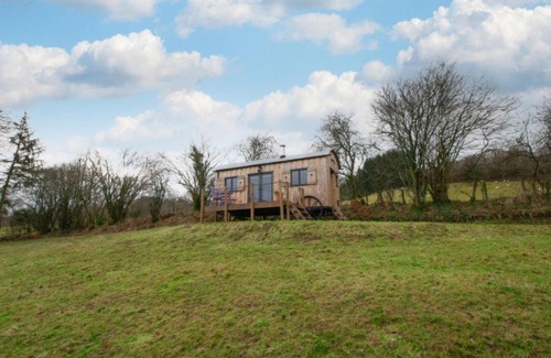 Trecastle House | Holiday Home Mantisa by Interhome