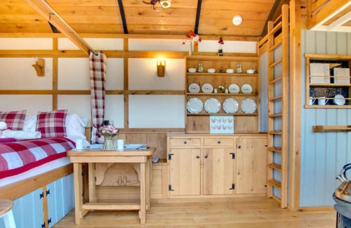 Trecastle House | Holiday Home Mantisa by Interhome