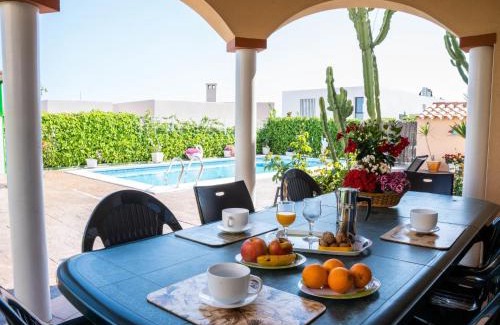 Alcanar House | Holiday Home Mestral by Interhome
