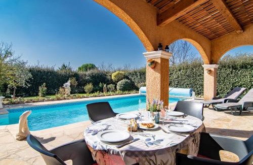 Regusse House | Holiday Home Mistral by Interhome