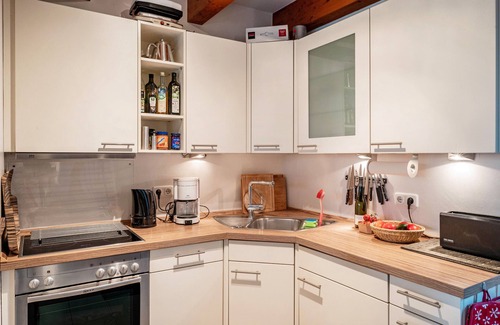 Heiligendamm House | Holiday Home 'Mit Sauna Und Kamin' with Shared Terrace and Private Garden