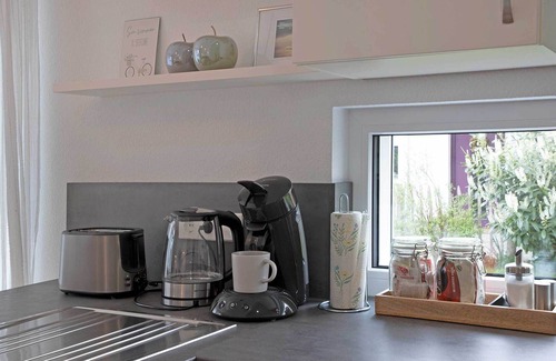 Wasserburg House | Holiday Home 'Moos' with Private Terrace, Shared Garden and Wi-Fi
