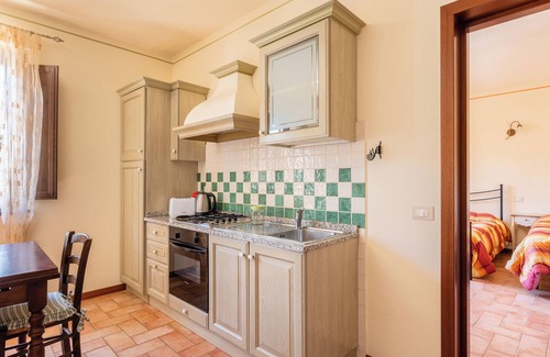 Montecarlo Other | Holiday Home "Mughetto" with Shared Pool, Terrace and Wi-Fi