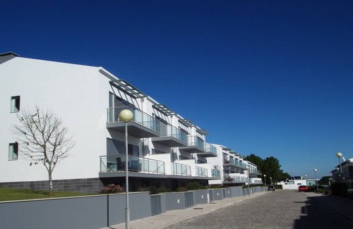 Salir do Porto House | Holiday Home near São Martinho Beach