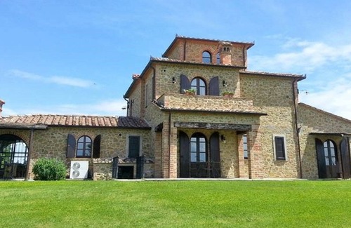 Ranciano House | Holiday Home near Lago di Chiusi with Pool