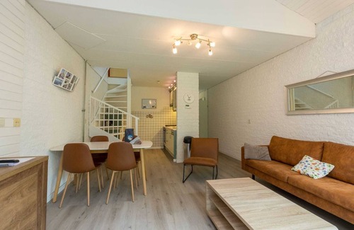 Kortgene House | Holiday home near Lake Veere and Kortgene