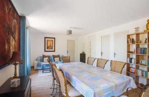 Montmeyan House | Holiday Home near Lake Quinson and Moustiers