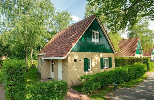 Diessen House | Holiday home with dishwasher, 18 km. from Tilburg