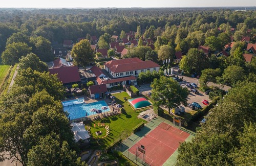 Diessen House | Holiday Home in Brabant with Garden & BBQ