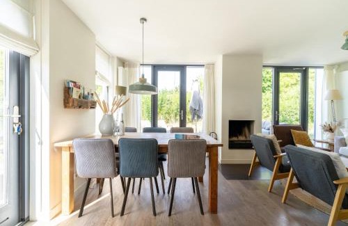 Egmond aan den Hoef House | Holiday home Waterland for six Person