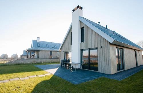Tholen House | Holiday Home Oesterdam Resort-1 by Interhome