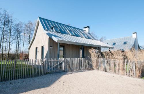 Tholen House | Holiday Home Oesterdam Resort-1 by Interhome